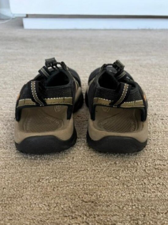 Keen Men\'s Newport H2 Sandals in Perfect Condition